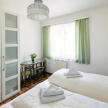 Apartment Haus Tomas *