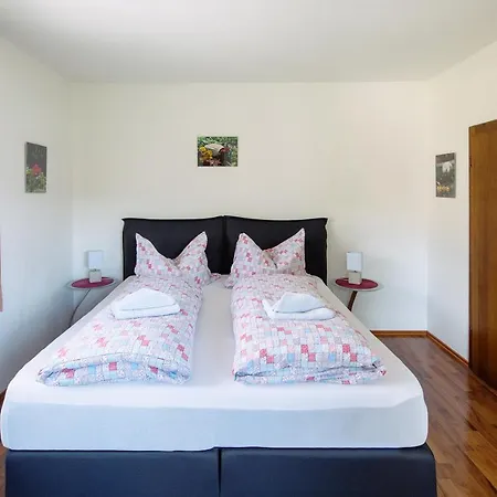 Apartment Haus Tomas
